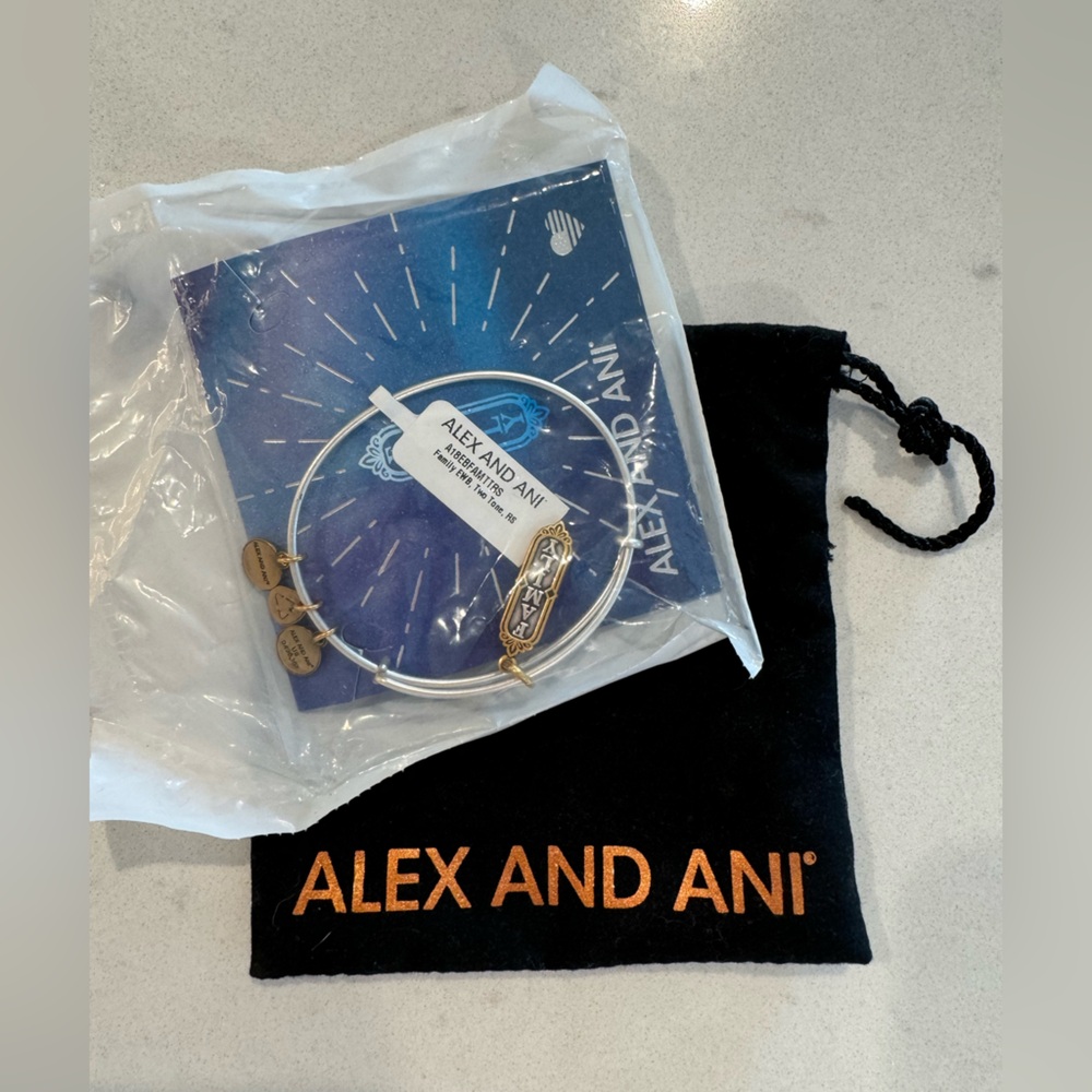 NIB Alex & Ani Family Bracelet